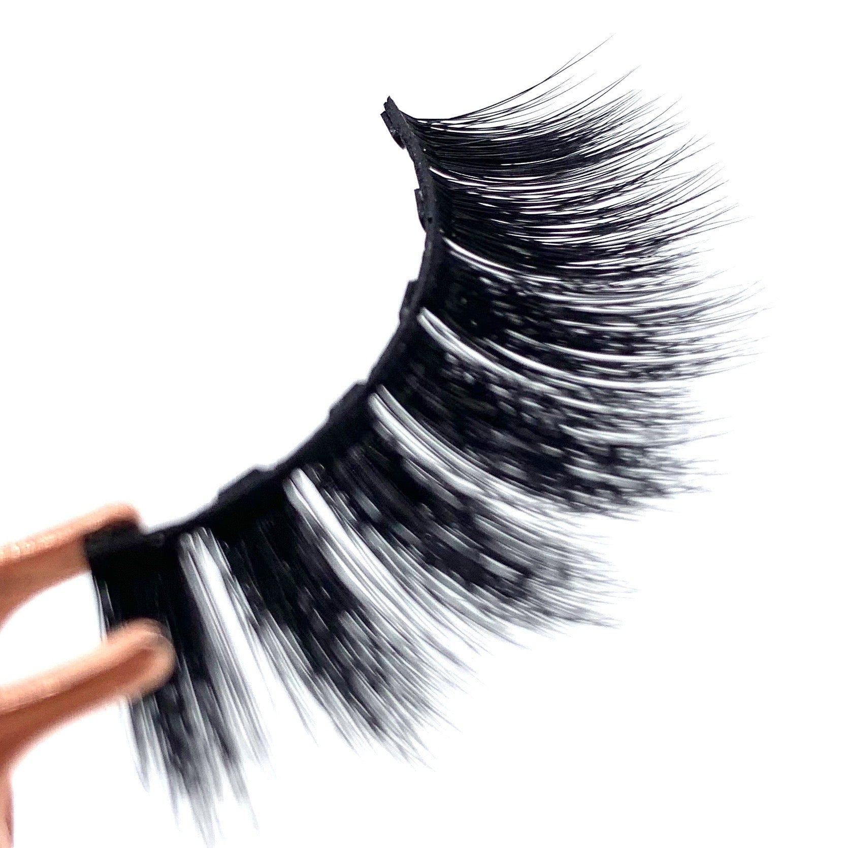LASHABELLE 6 MAGNET LASHES - MONICA