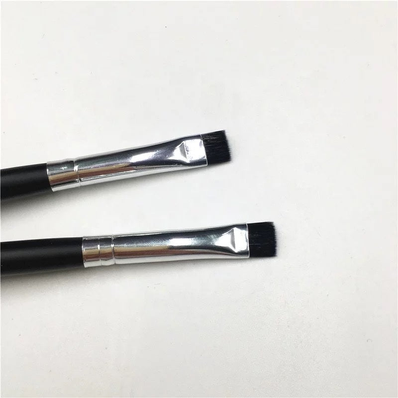 FLAT CONCEALER BRUSH iSLAYBROWSUPPLIES